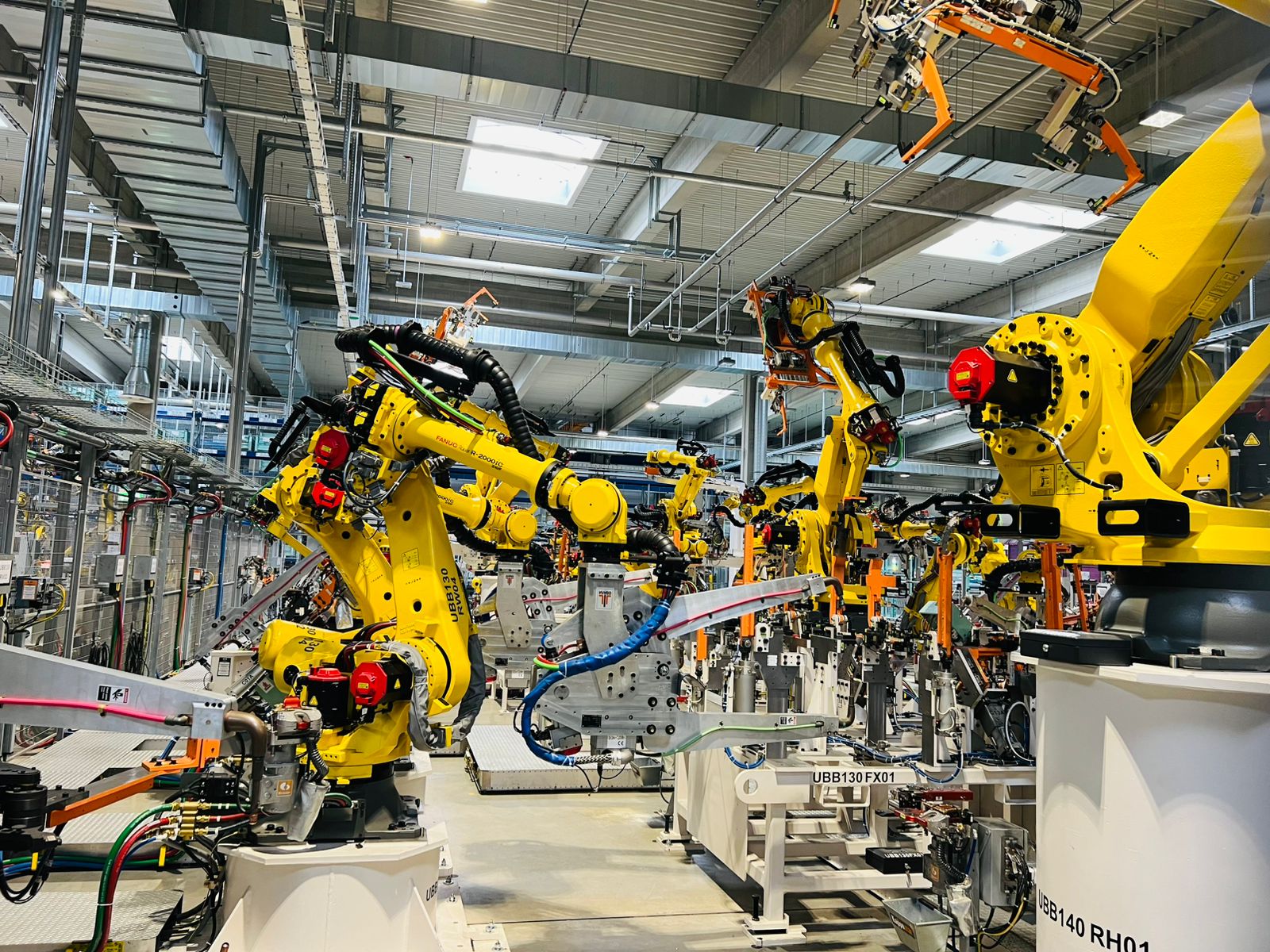 RoboWelt Robotics